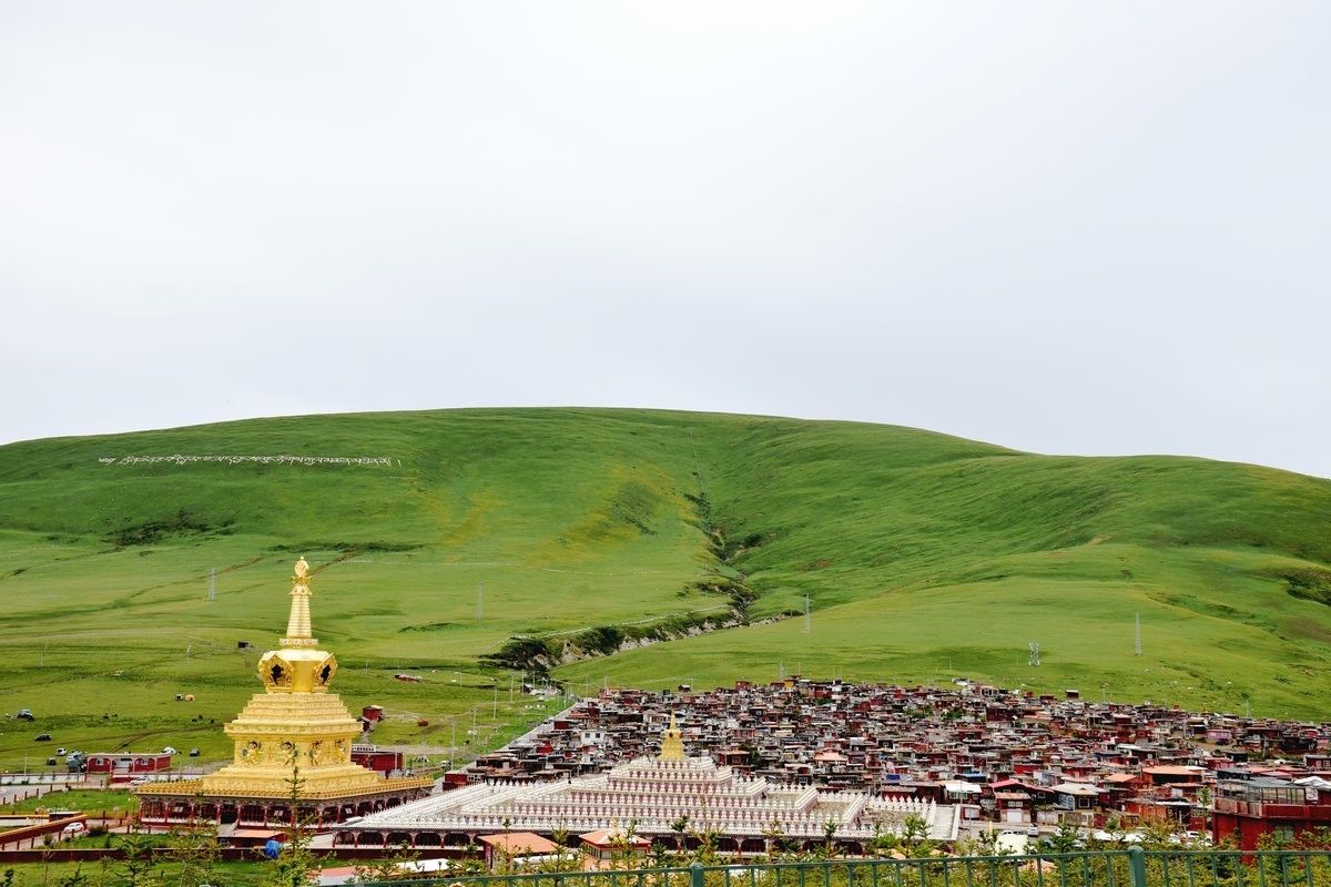 2023夏 黔赣鄂渝川（115）两万女修行者的心灵天堂