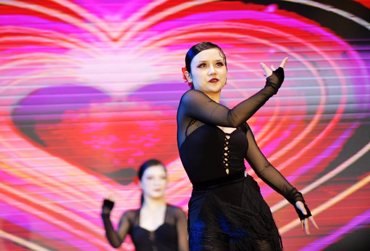 安徽省宁国市宁国星空(中国)2024迎春晚会随拍花絮二