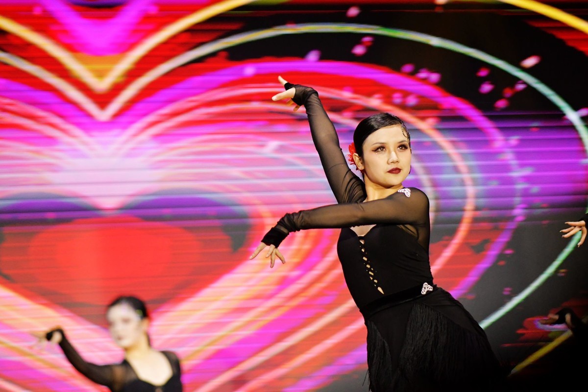 安徽省宁国市宁国星空(中国)2024迎春晚会随拍花絮二