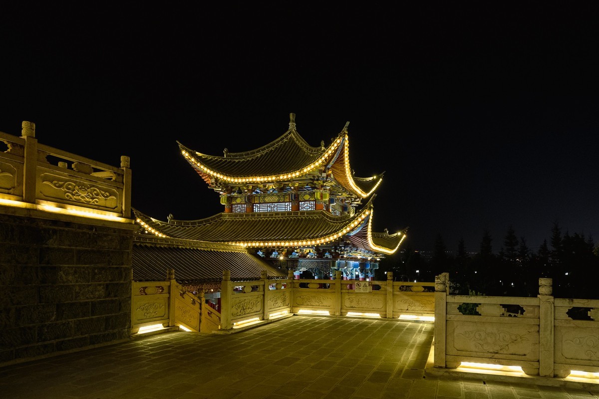 保山永子棋院夜景