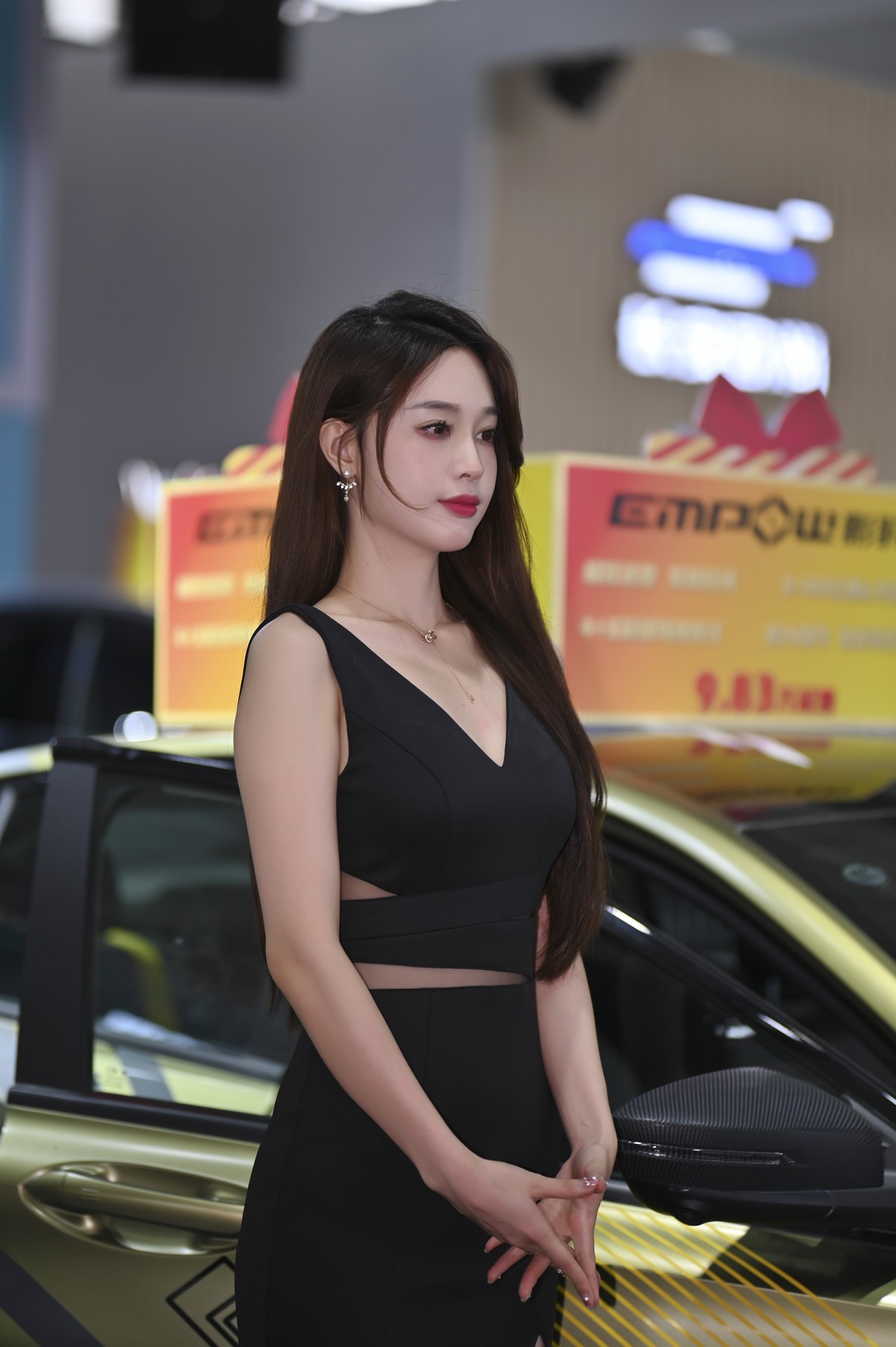 腾龙85 1.8拍车展