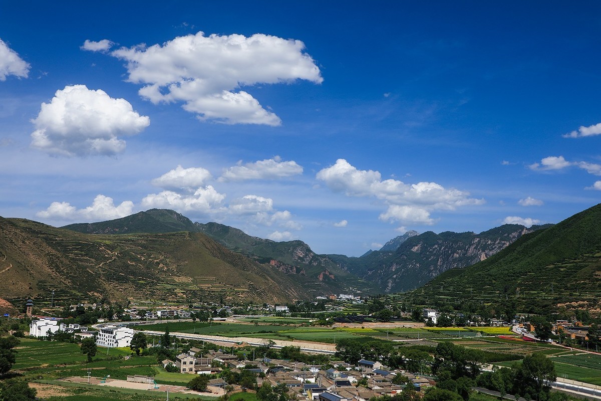 甘肃冶力关到合作的路上随拍