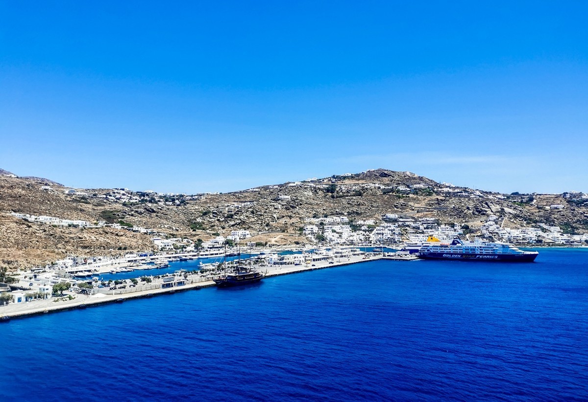 船游“米克鲁斯岛”（希腊）