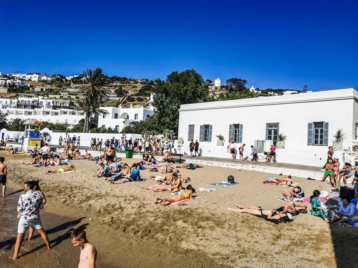 船游“米克鲁斯岛”（希腊）