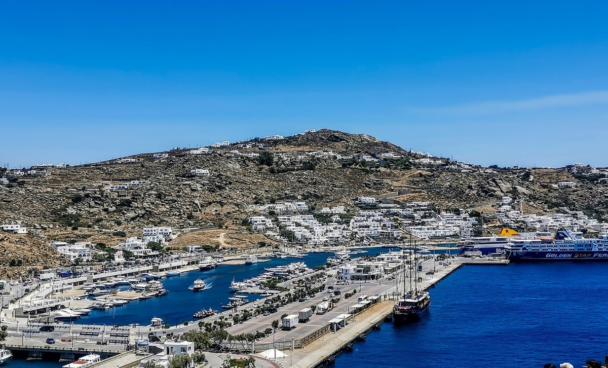 船游“米克鲁斯岛”（希腊）