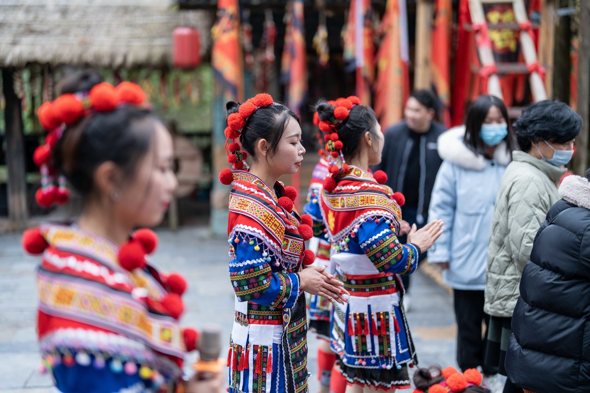 a7rm4 fe 50 f1.2 gm ( 韶关瑶族歌舞 )-完结篇