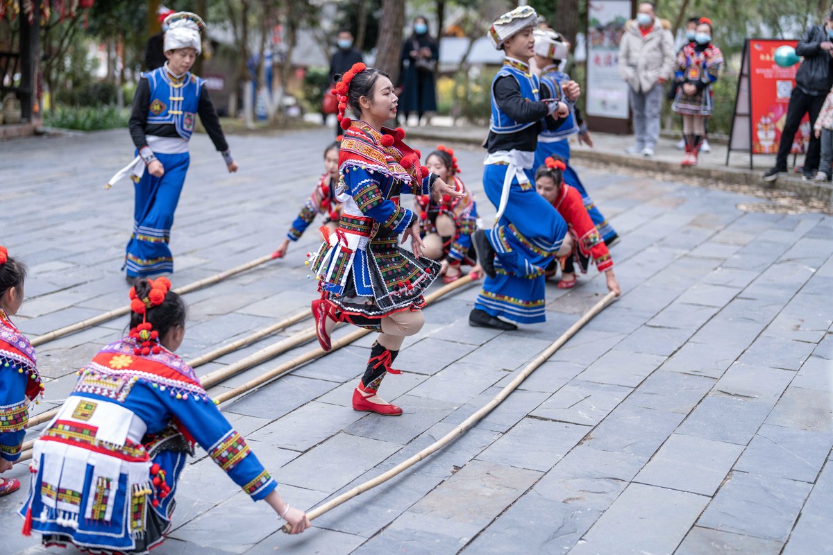 a7rm4 fe 50 f1.2 gm ( 韶关瑶族歌舞 )-完结篇