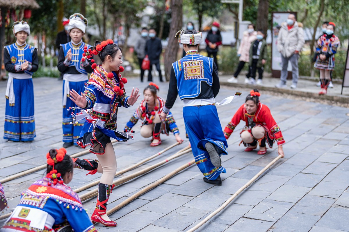 a7rm4 fe 50 f1.2 gm ( 韶关瑶族歌舞 )-完结篇