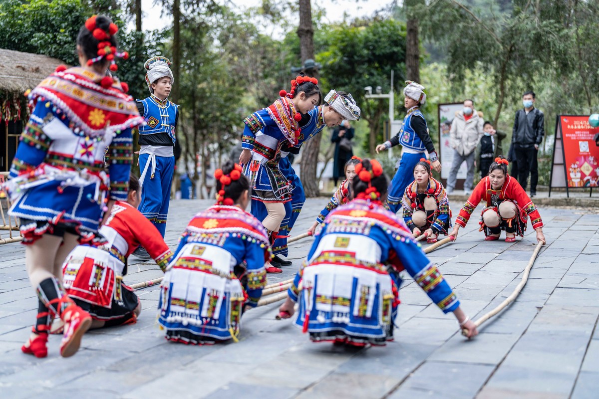 a7rm4 fe 50 f1.2 gm ( 韶关瑶族歌舞 )-完结篇