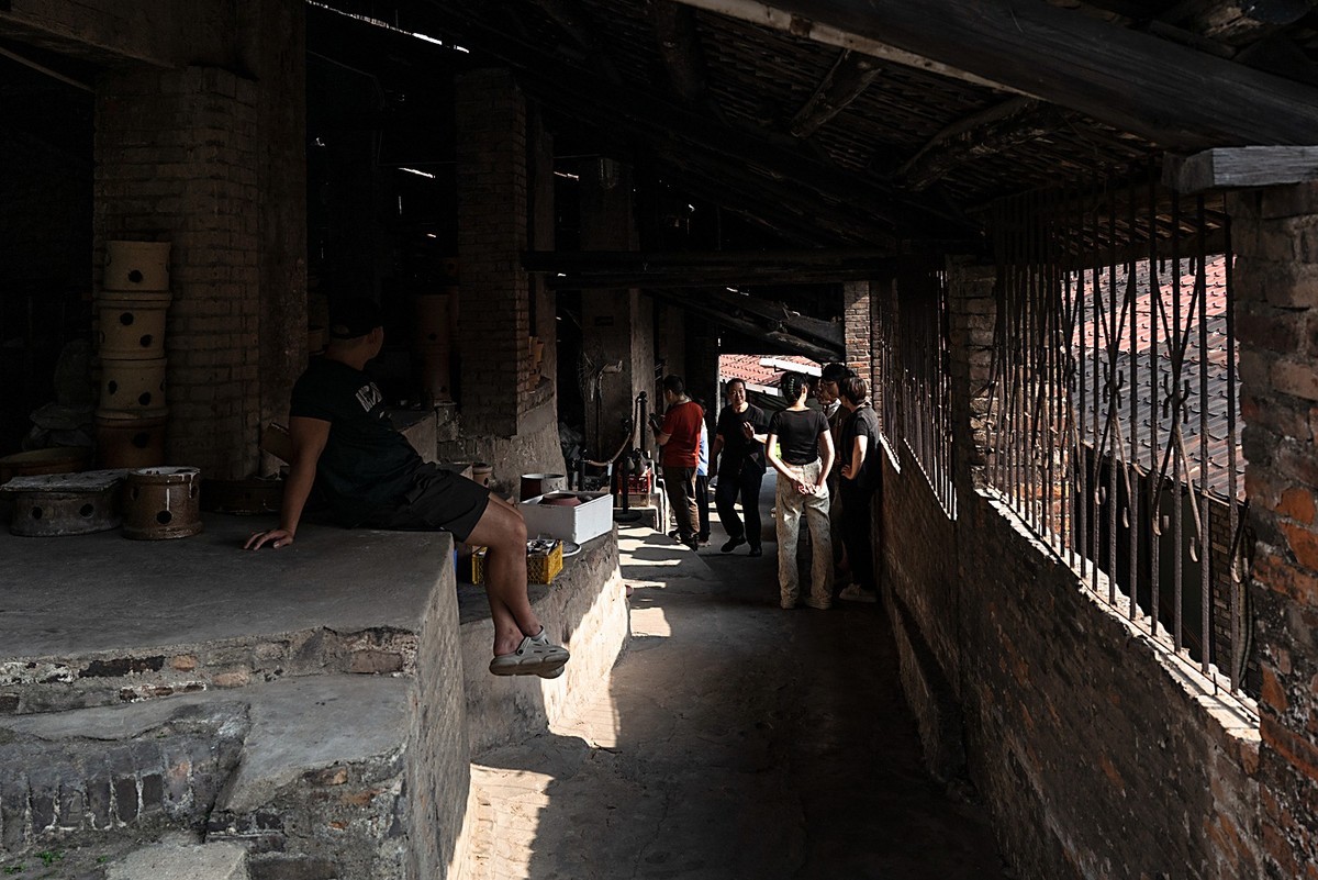 拜访好友江潍版主 （ 莱卡Q2 再拍佛山南风古灶 )