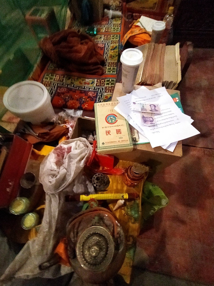 2023夏 黔赣鄂渝川（145）正殿朝拜观音菩萨