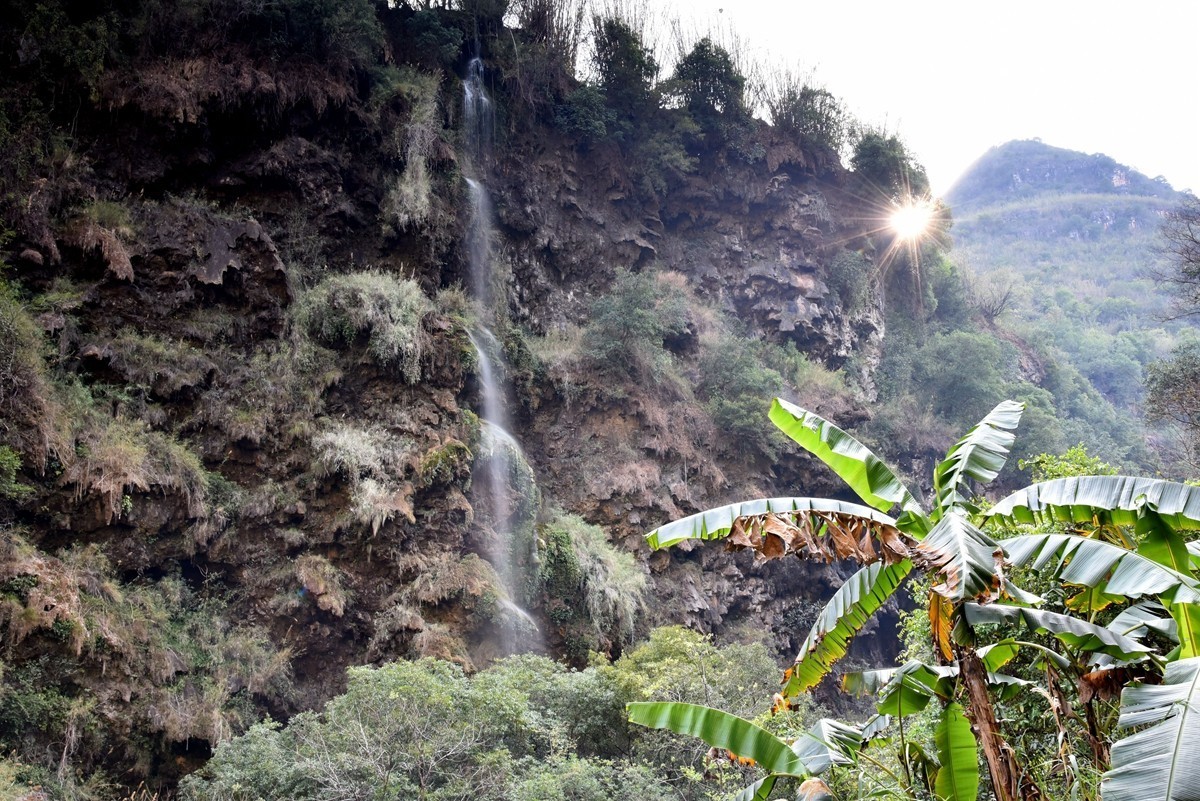 贵州兴义马岭河峡谷