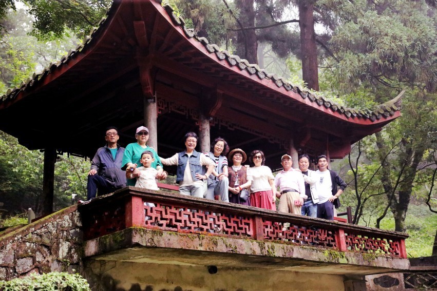 农友们相聚莫干山，