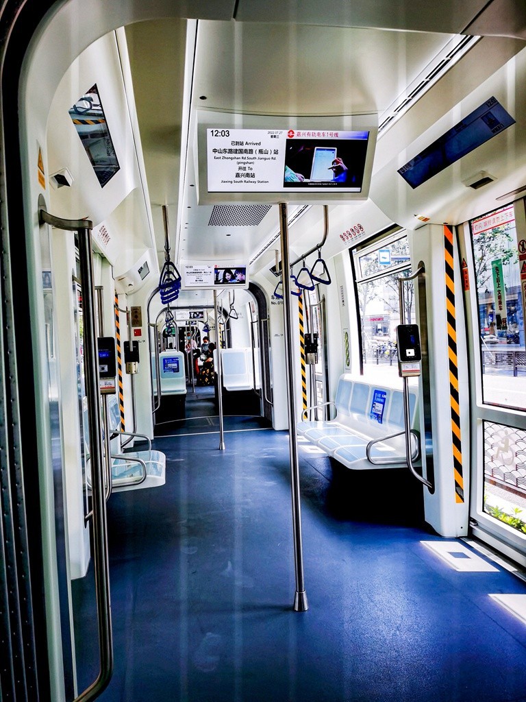 看看嘉兴地面轨道交通一号线————嘉兴南站至嘉兴火车站