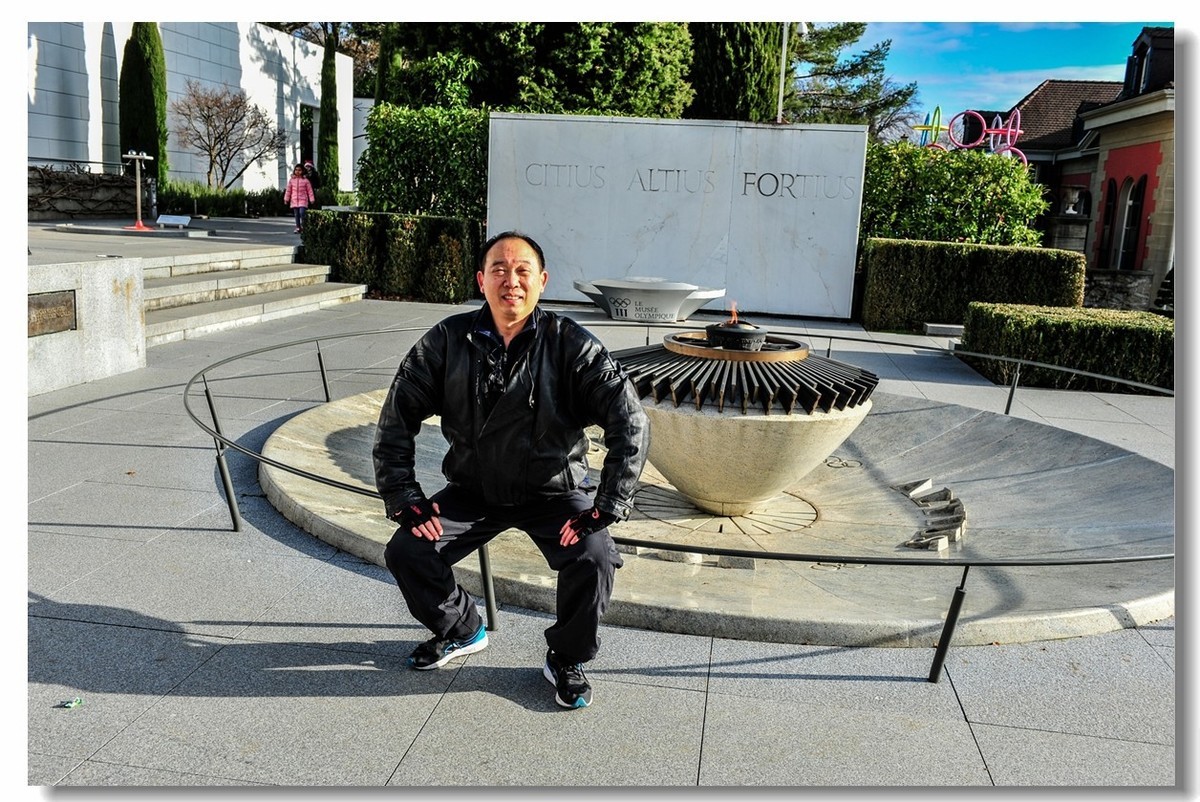 携“洛桑湖畔”拜望故乡武汉--思念“梦里东湖”