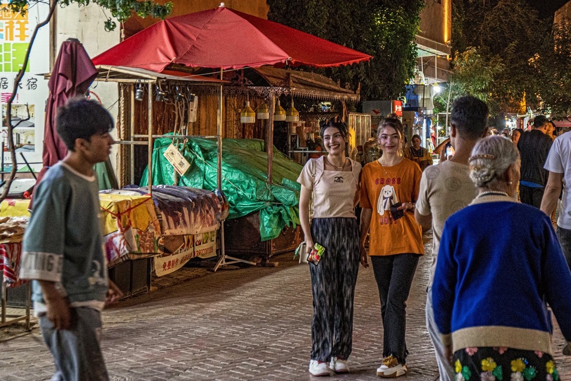 新疆行游--喀什古城夜市【5】