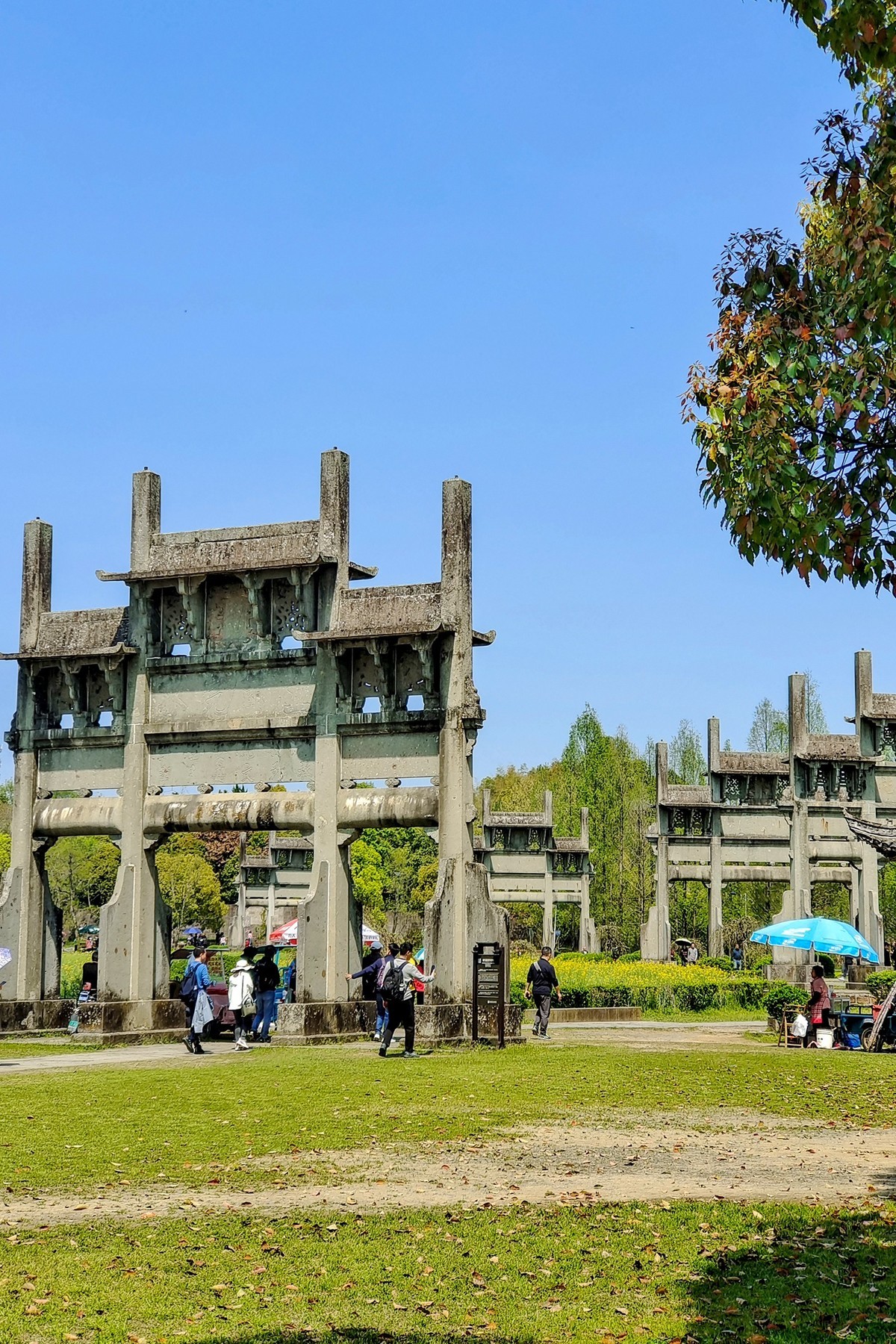 棠樾牌坊群【安徽二日游】