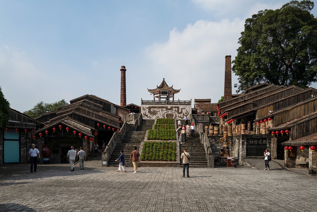 拜访好友江潍版主 （ 莱卡Q2 再拍佛山南风古灶 )