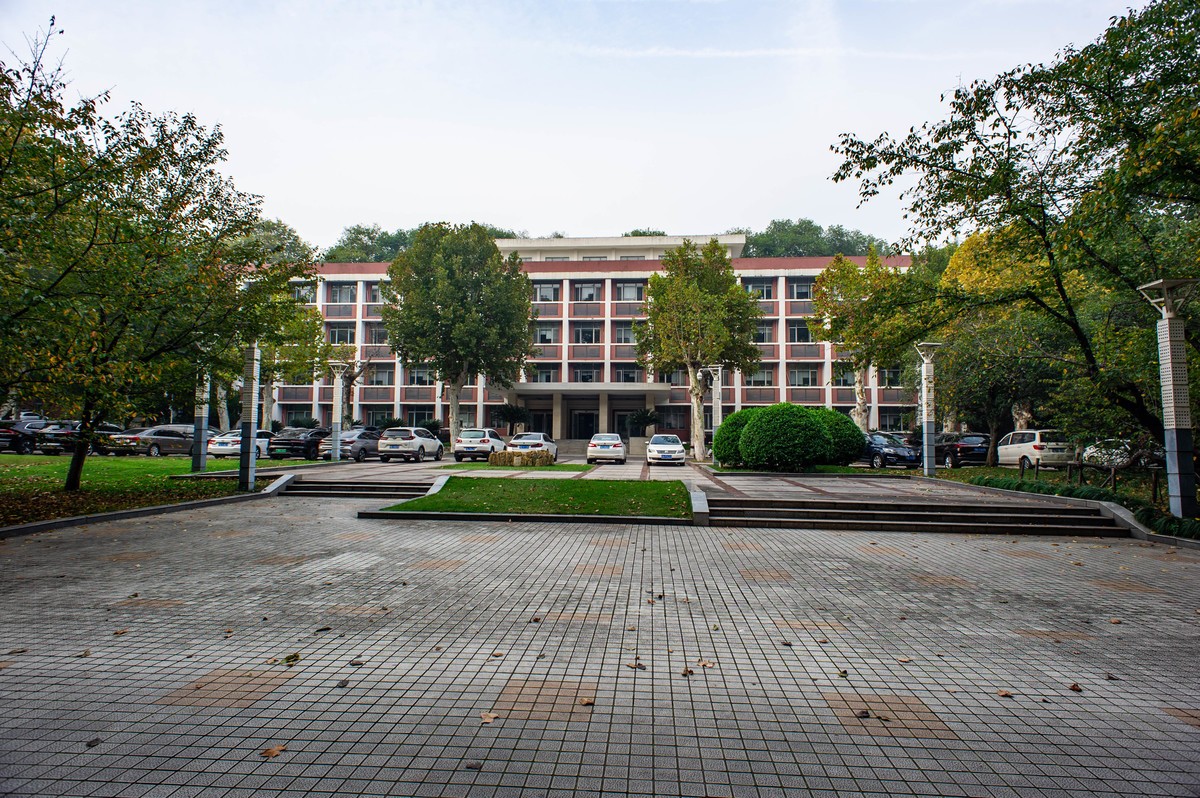 华中农业大学拾景