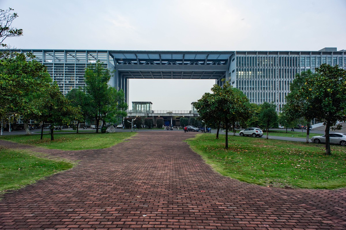 华中农业大学拾景