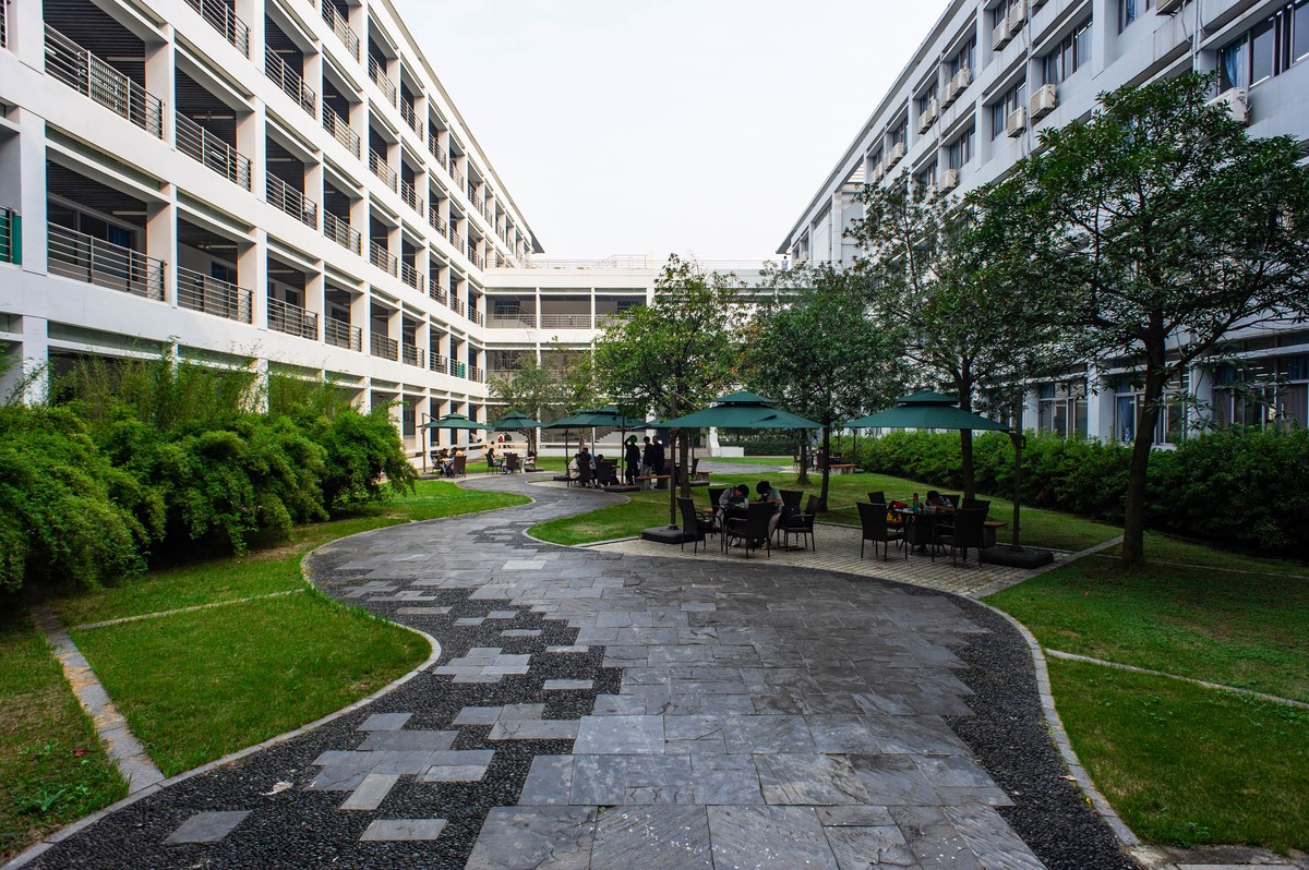 华中农业大学拾景