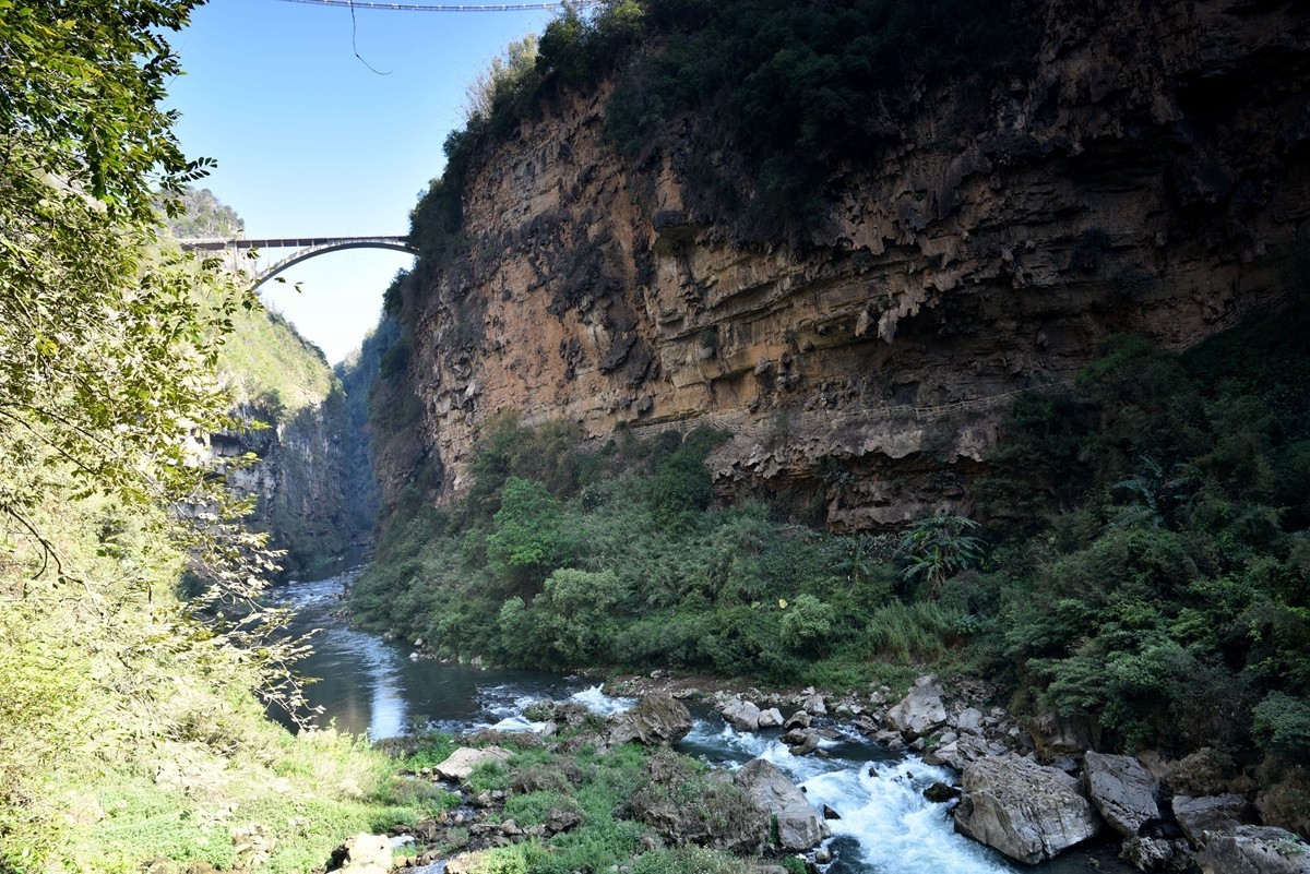 贵州兴义马岭河峡谷