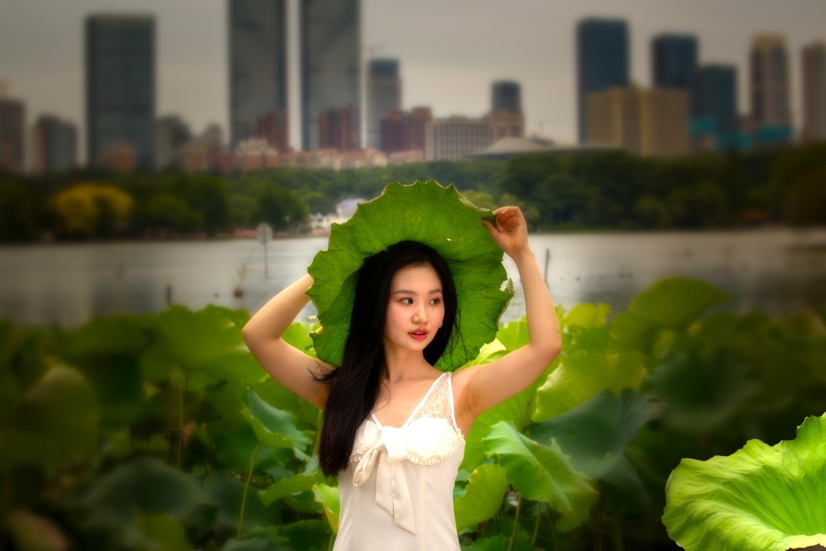 荷花池旁抓拍 7