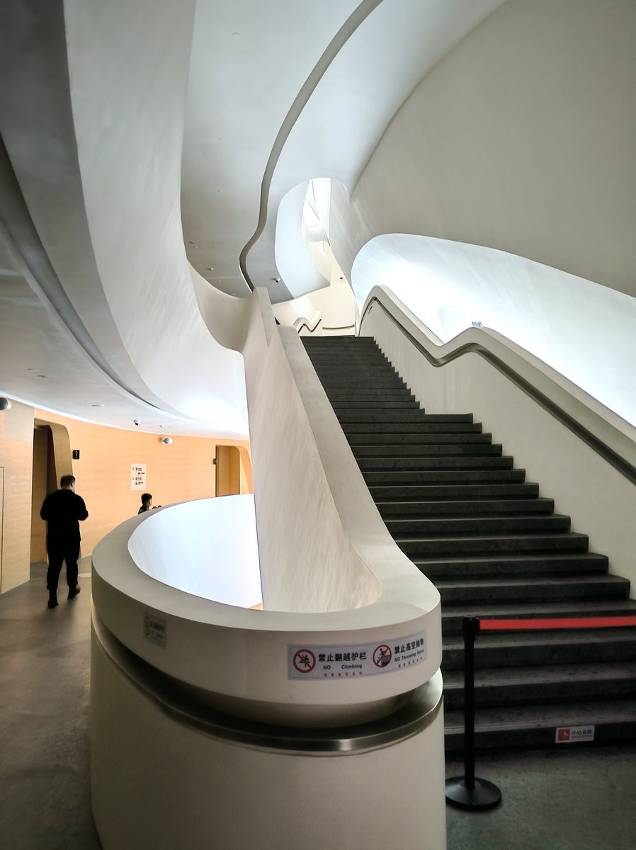 漫步星城 走街串巷（551）保利华年艺教中心