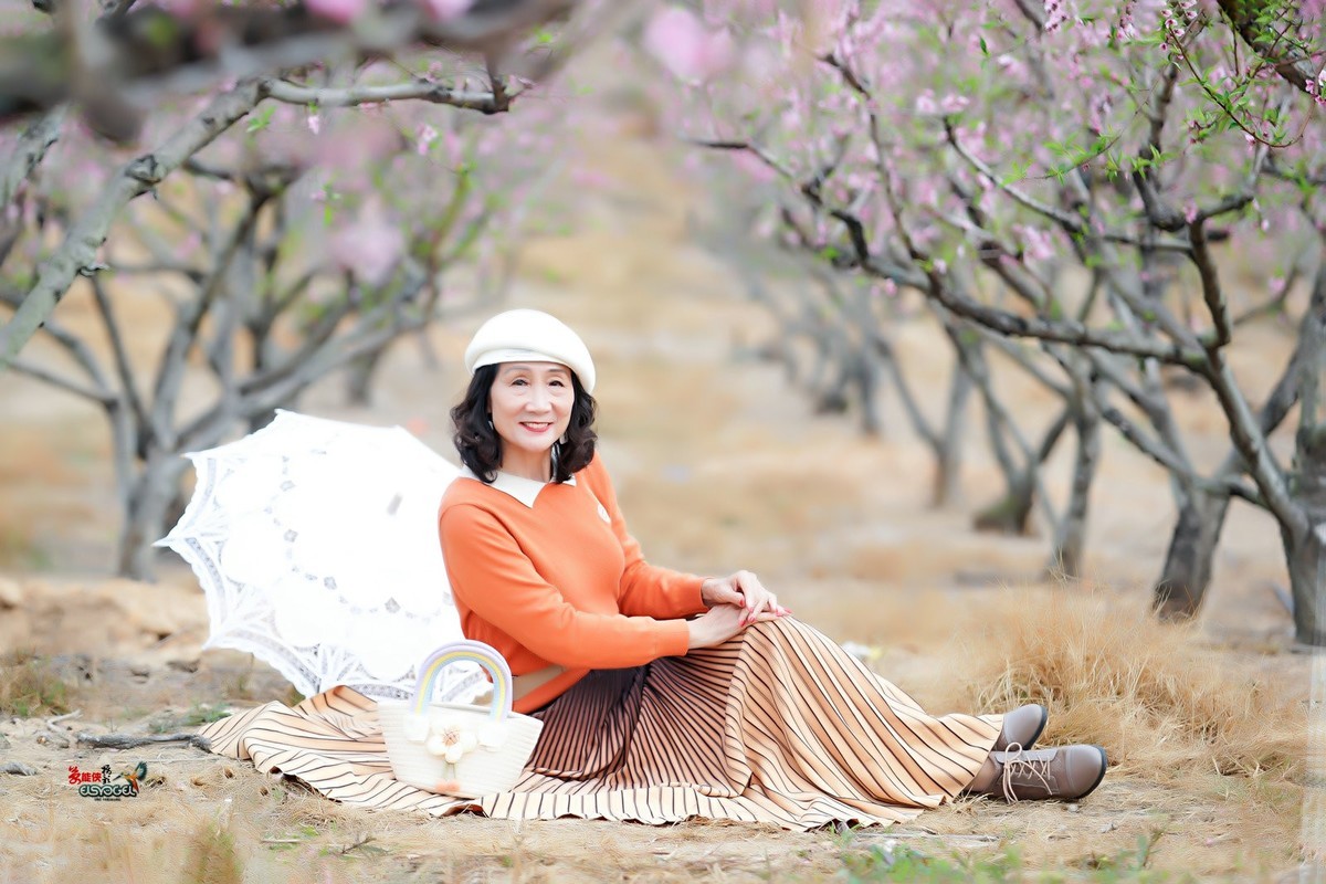 【梅林倩影】---卫华