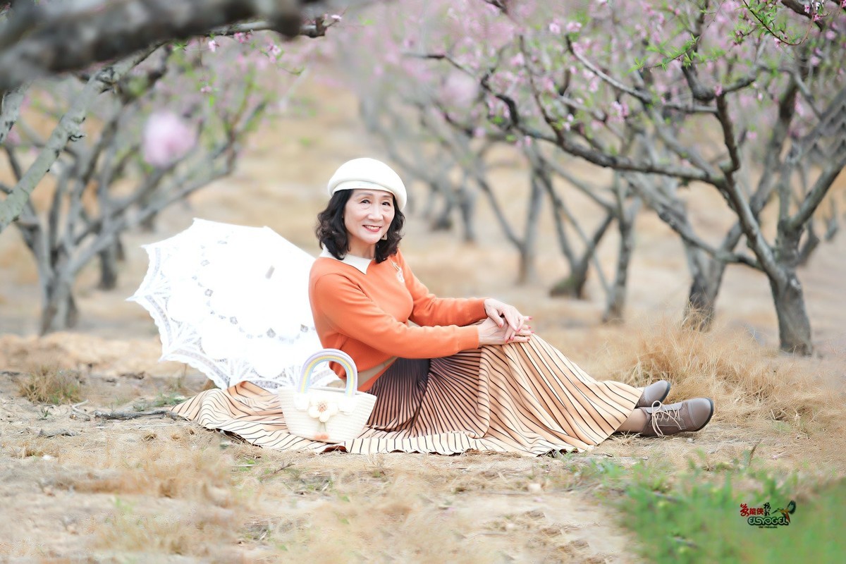 【梅林倩影】---卫华