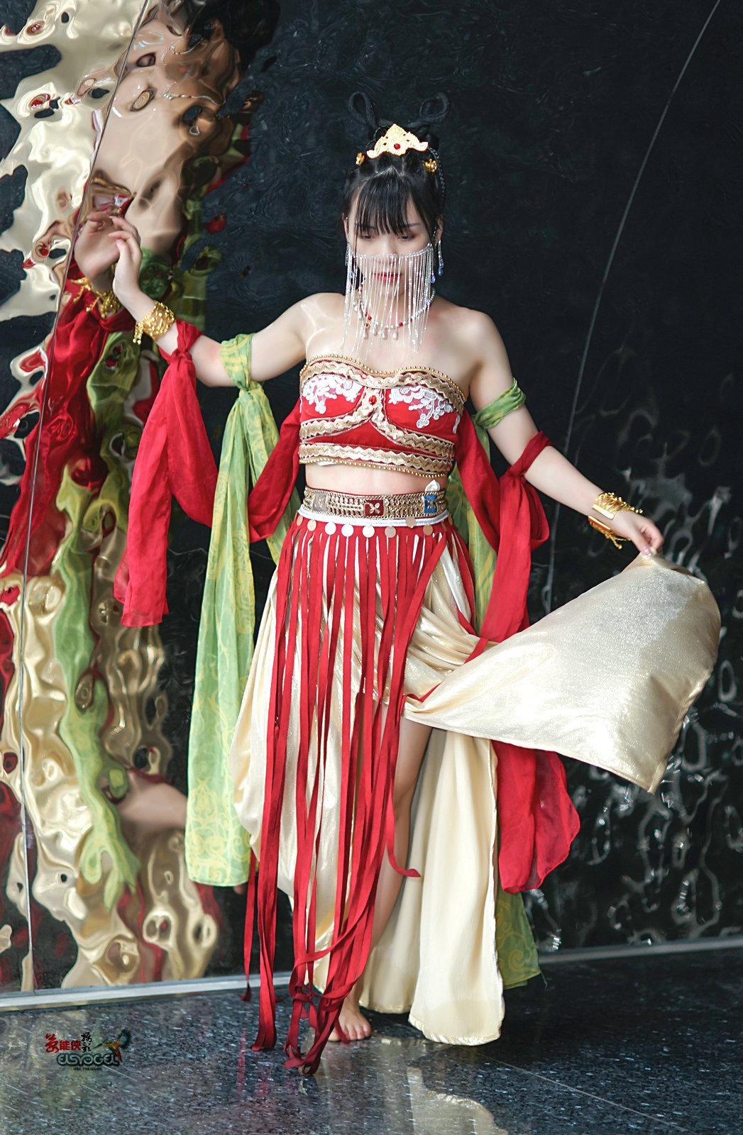 【落花入盏】---佳佳