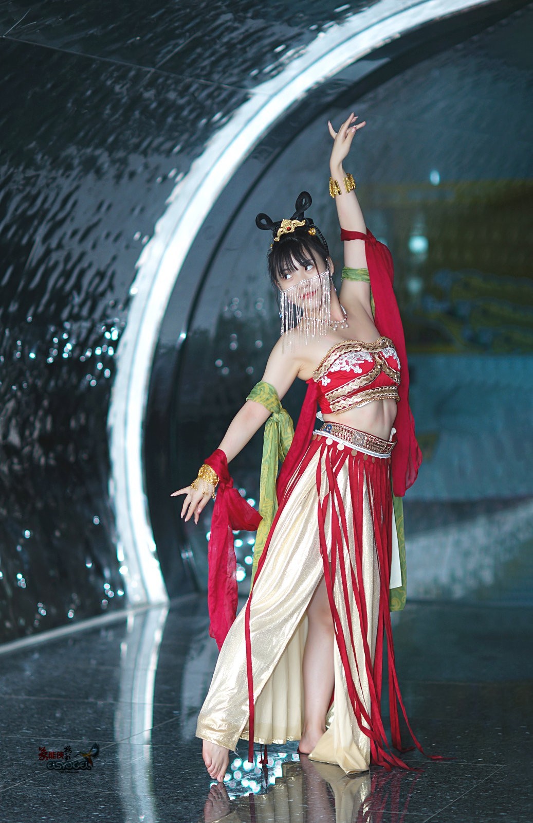 【落花入盏】---佳佳