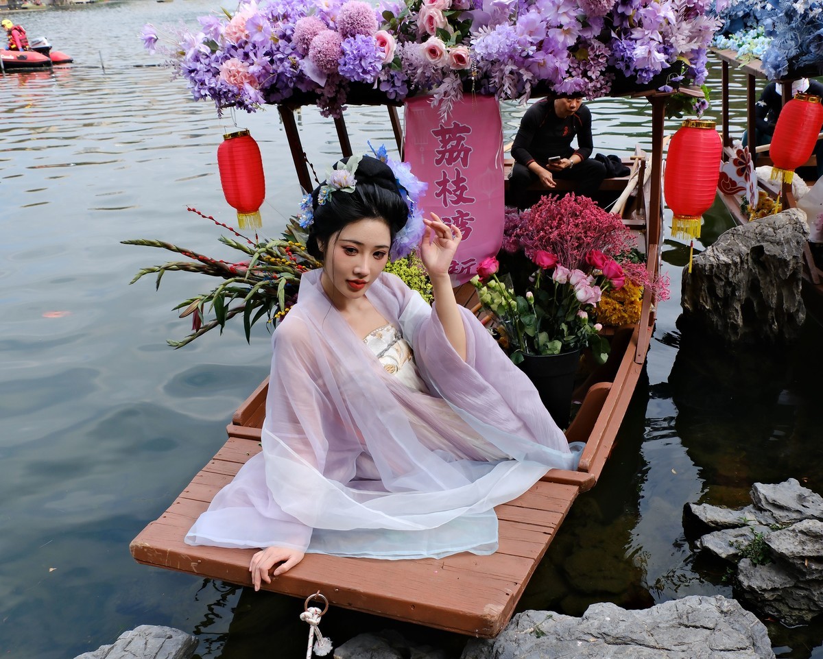 迎春水上花市（5）