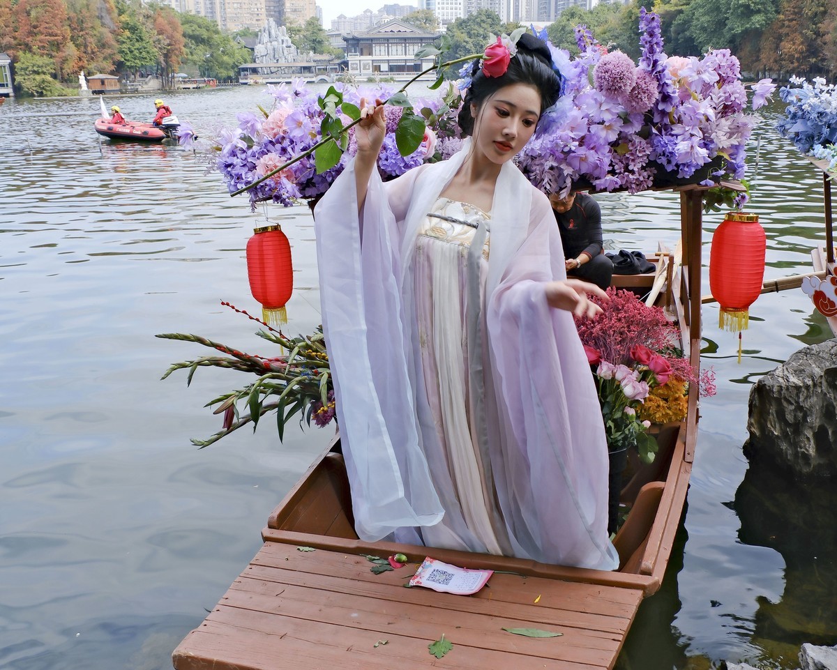 迎春水上花市（5）