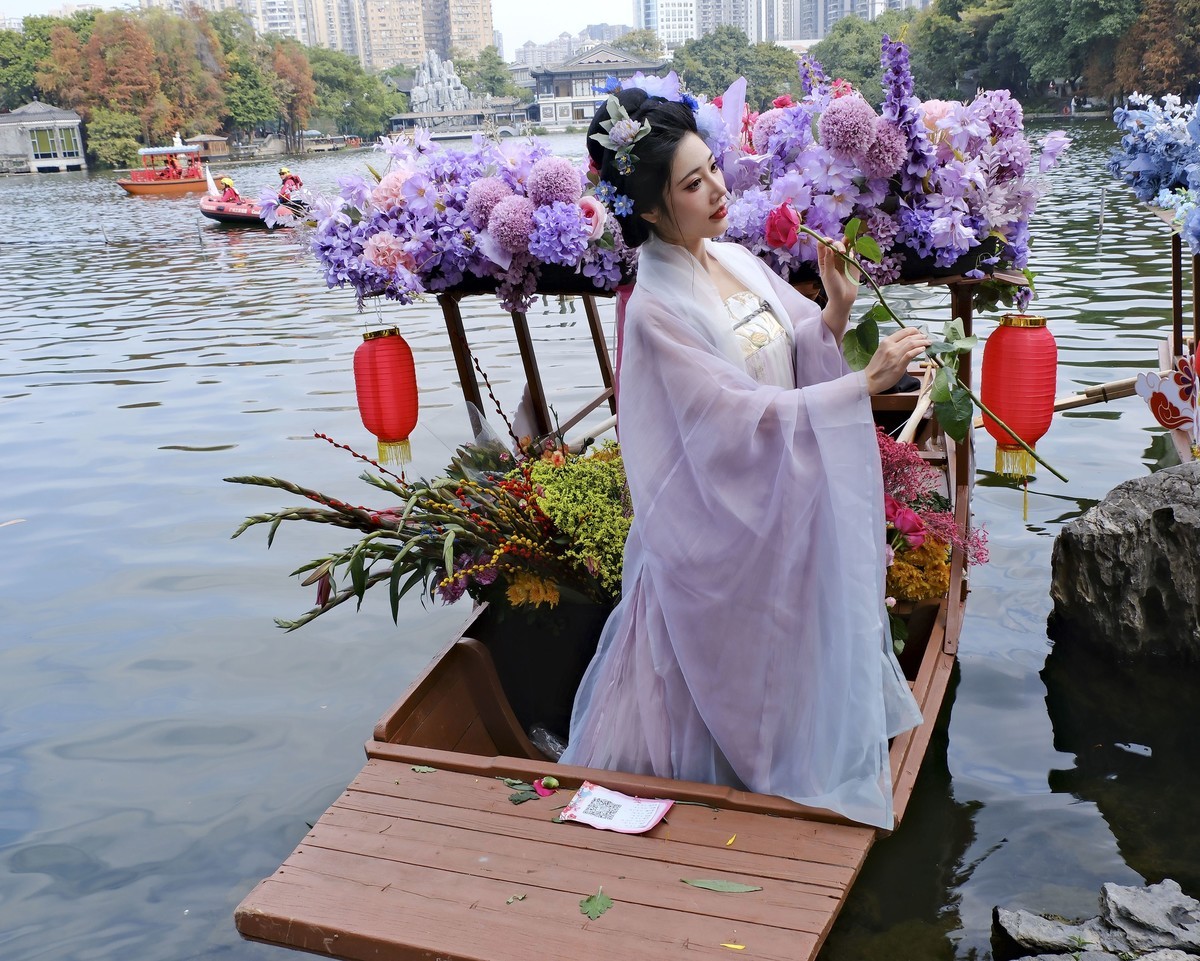 迎春水上花市（5）