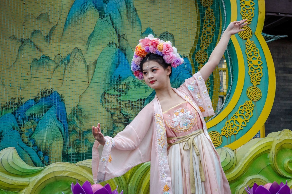 灯会演出人像（十四）