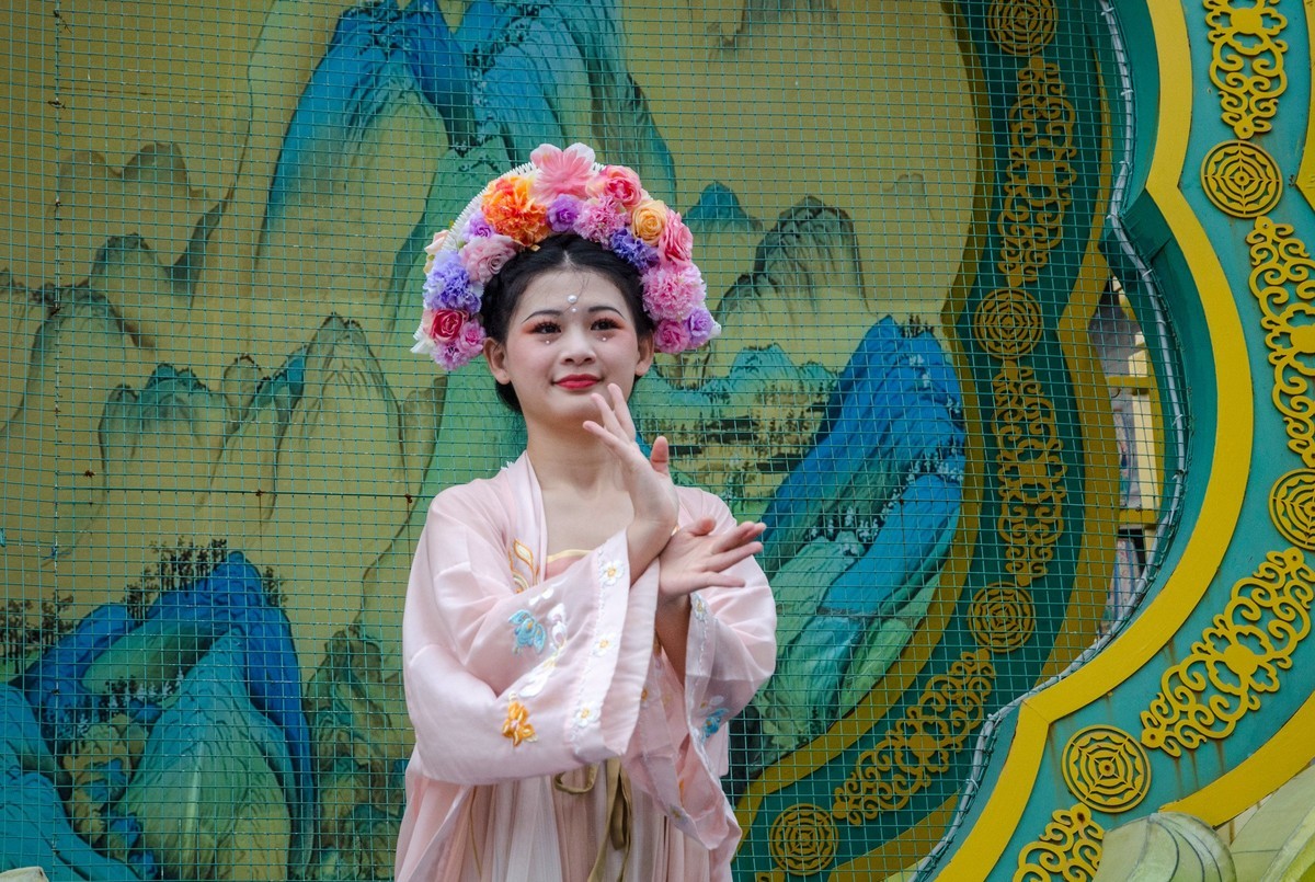 灯会演出人像（十四）