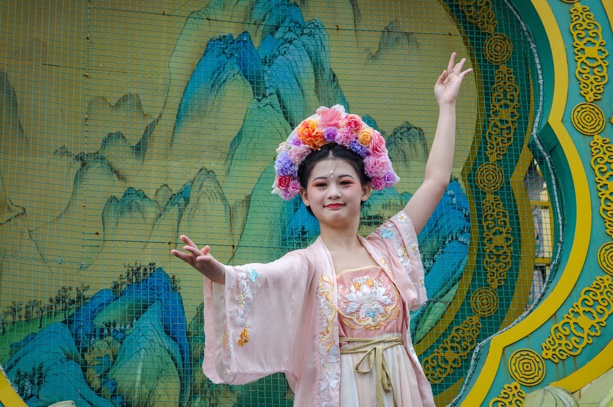 灯会演出人像（十四）