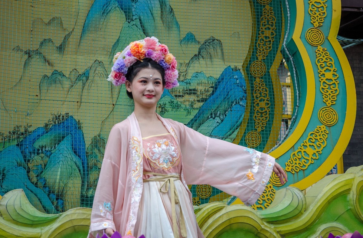 灯会演出人像（十四）