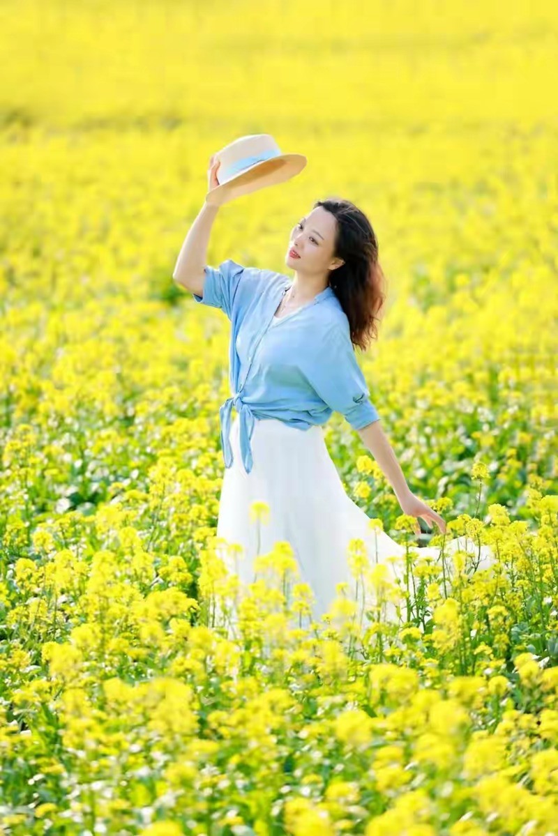 隆平水作公园人像