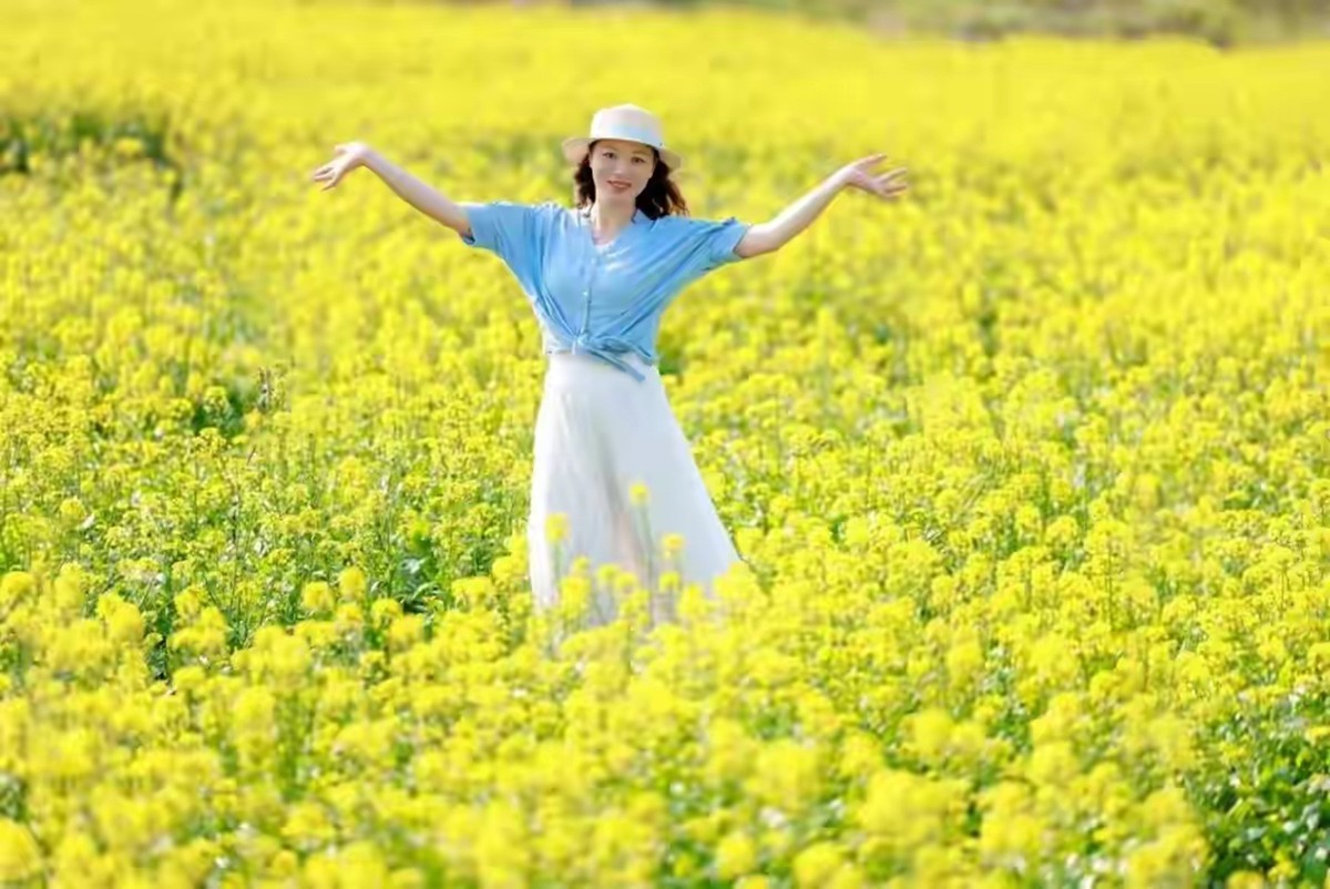 隆平水作公园人像