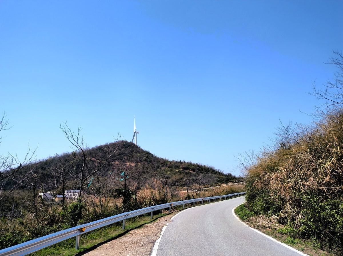漫步星城 走街串巷（673）山脊段6号风机