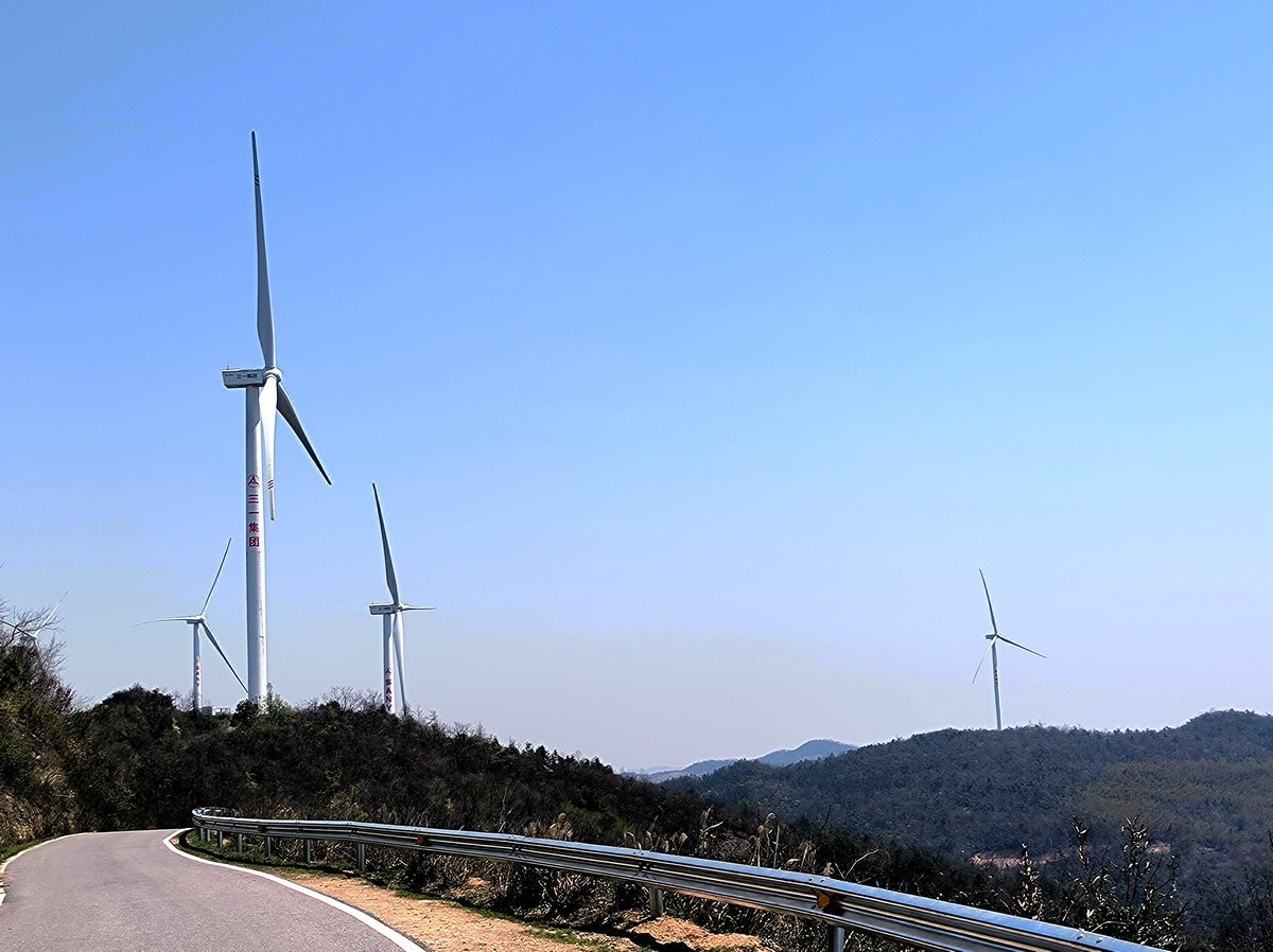 漫步星城 走街串巷（673）山脊段6号风机