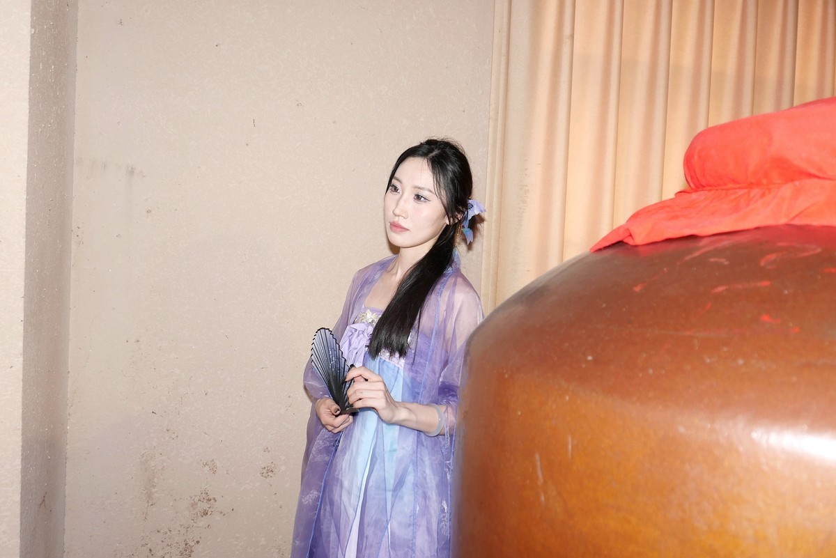 室内环境人像----酒文化博物馆！