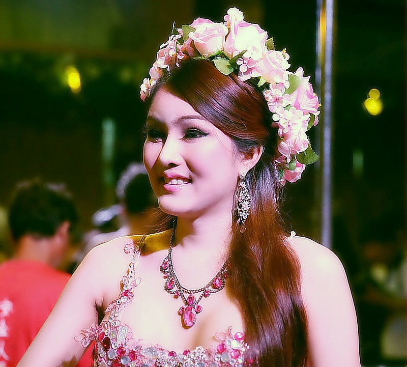 【不老松：游摄异国风情：新、马、泰！】（69）芭提雅 东方公主号游轮上的人妖零距离