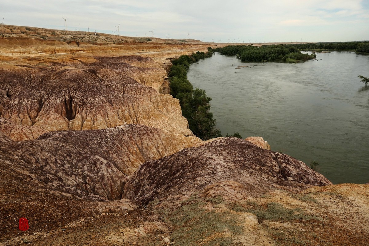 新疆游拍-额尔齐斯河五彩滩（完）