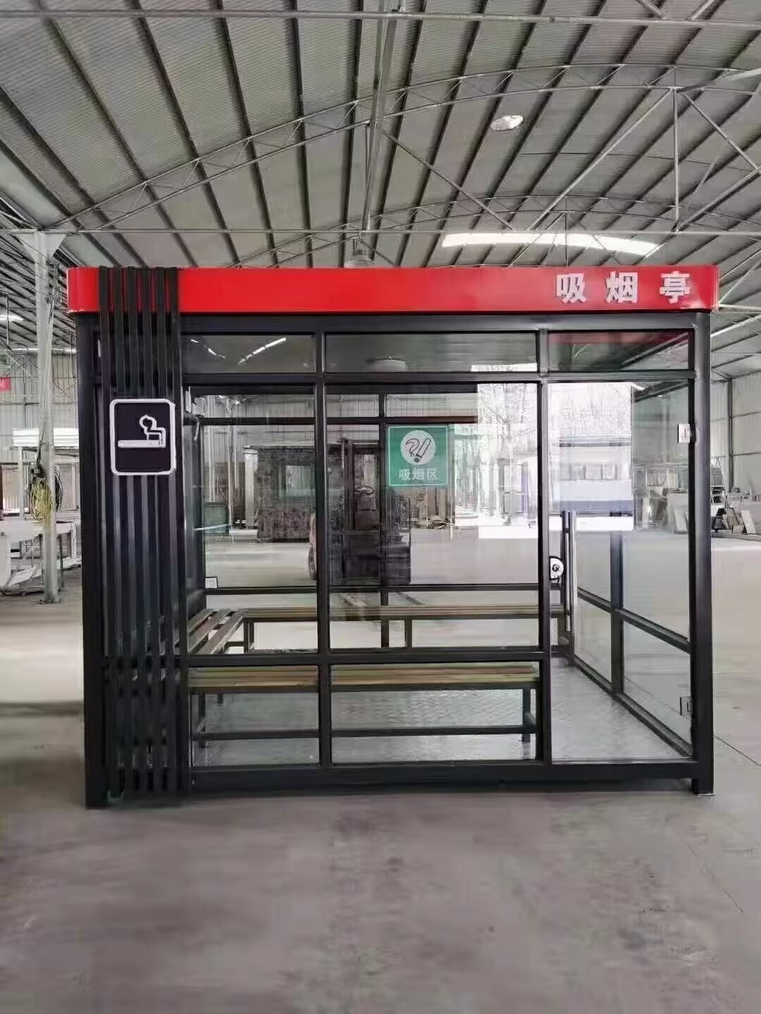 贵阳今同创专业生产各种不锈钢岗亭，各类艺术岗亭，需要联系。杨:18908501196