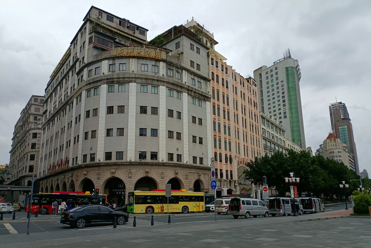 清朝末年的建筑。。。。。。