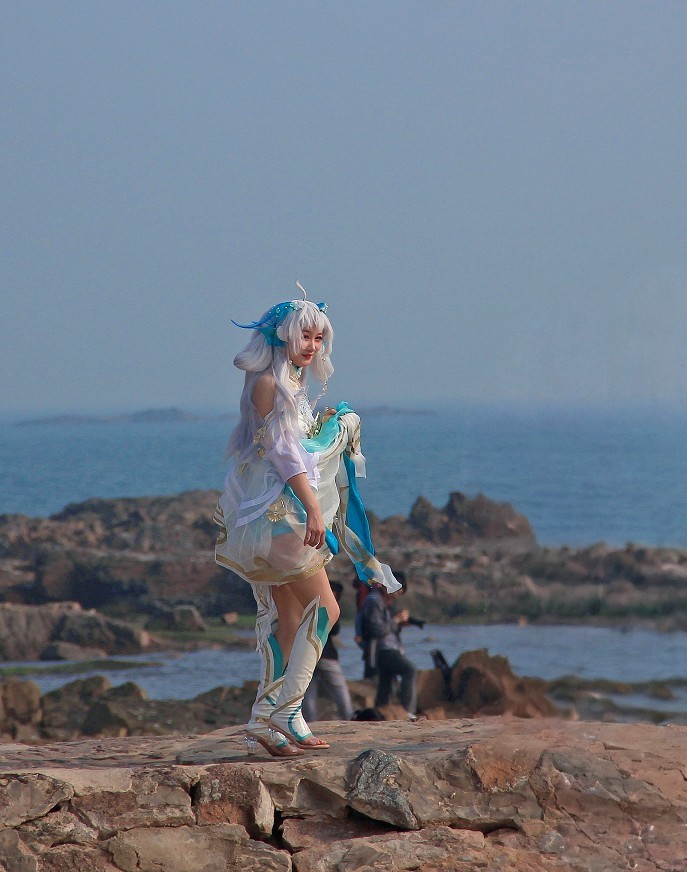 报到帖，一贴随拍抓拍《风景，花草鸟还有妹子》问大家好！