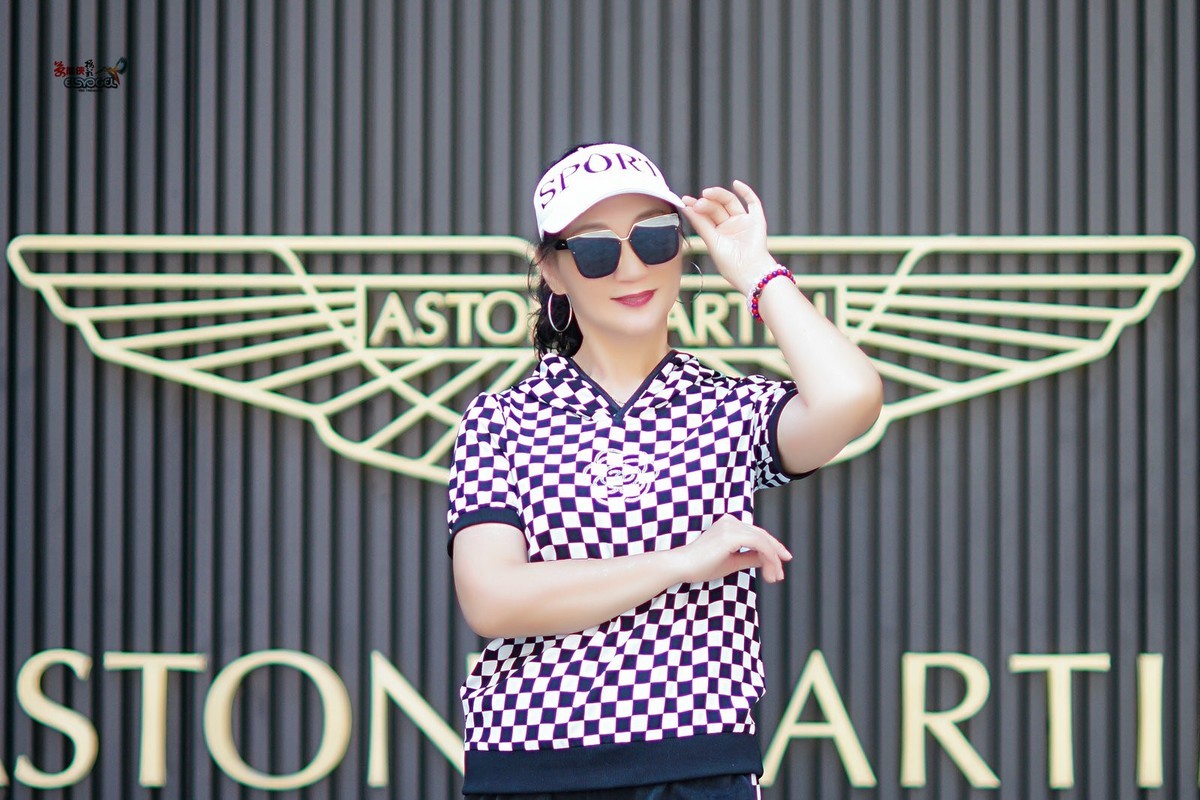 【时尚酷美女】---蝴蝶